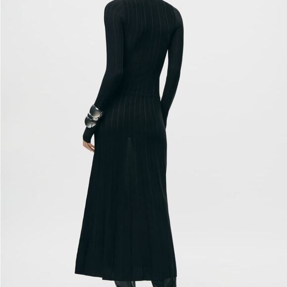 ZARA LONG PLEATED KNIT DRESS - Picture 4 of 12